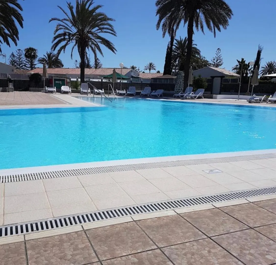 Buzzstays: 1-Bed Bungalow, Garden, Near Yumbo & Beach Maspalomas  Apartment Maspalomas (Gran Canaria)